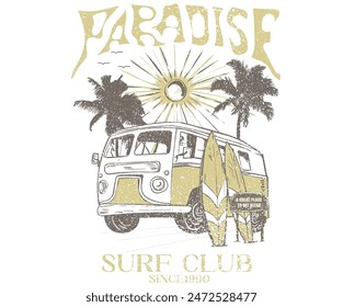 Diseño de impresión de viaje por carretera de playa para impresión de camiseta, póster, etiqueta engomada y otros usos. Palm tree retro print artwork. Larga playa. Vibraciones veraniegas. Obra de arte del autobús de playa.