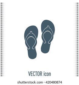 Beach slippers icon - Vector