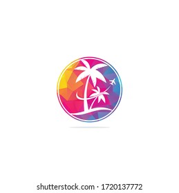 Beach travel logo icon design. Travel logo template. Palm Tree With ocean wave logo template vector.	