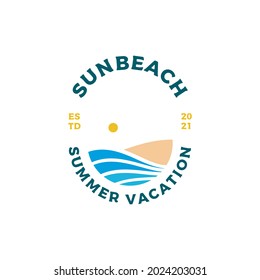 Ilustración vectorial del diseño del logotipo de las vacaciones en la playa