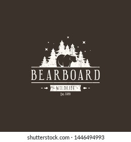 Bear logo template in outdoor vintage style. Bear logo. Outdoor logo concept