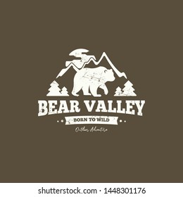 Bear logo template in outdoor vintage style. Bear logo. Outdoor logo concept