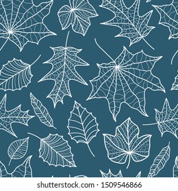 Beautiful falling leaves seamless pattern, hand drawn detailed leaves, autumn design, great for textiles prints, banners, wallpapers, wrapping - vector surface design