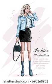 Beautiful fashion girl with bag. Stylish woman in fashion clothes. Fashion look. Sketch. Vector illustration.