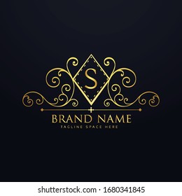 Beautiful geometric ornament letter brand logo. Classic and elegant mandala logo for Royal, restaurant, Premium boutique, Fashion logo. Letter golden vintage.