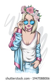 Una hermosa chica con una elegante chaqueta, gafas y una flor corrediza. Moda y estilo, ropa y accesorios. Ilustración vectorial, imprimir.