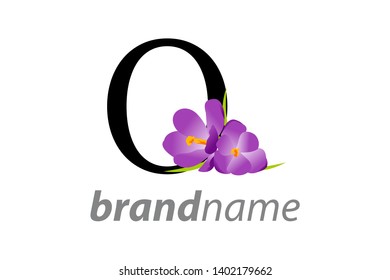 Beautiful logo design initial O Combine with flower.