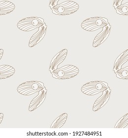beautiful seamless pattern of seashells with pearls. hand drawn illustration