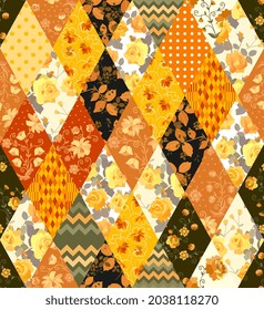 Schönes sonniges Flickwerk mit gelben Blumen und Blättern. Nahtloses Muster mit blumigen und geometrischen Ornamenten. Textildruck.