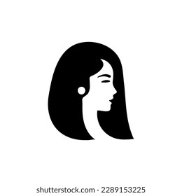 Hermoso logo de la cara de mujer. icono del peinado femenino. las mujeres se enfrentan a un fondo blanco. Un elegante logo para negocios relacionados con la belleza, la moda y el peinado.