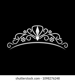 Beauty Silver Tiara Crown Design