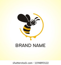 Bee cartoon in yellow circle with thick drops