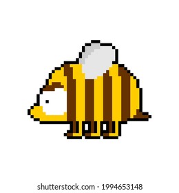 Bee pixel art 8 bit. pixelated honeybee 8bit vector illustration