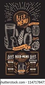 Menú de bebidas para el restaurante y la cafetería. Plantilla de diseño con ilustraciones gráficas hechas a mano en el fondo de la pizarra. Volante de bebidas vectoriales para bar.