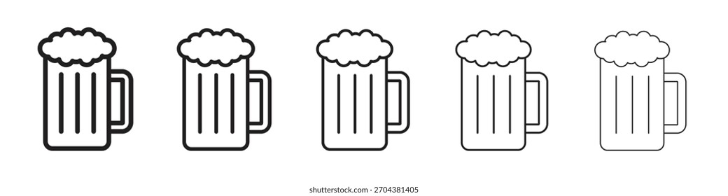 Icono de cerveza Negro lineal audaz y delgado conjunto de trazos