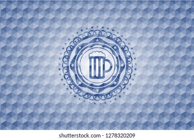 beer jar icon inside blue badge with geometric background.