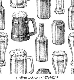 Beer vector seamless pattern. Beer glass, wooden mug, bottle. Alcohol beverage hand drawn background. Great for bar, pub, menu, oktoberfest