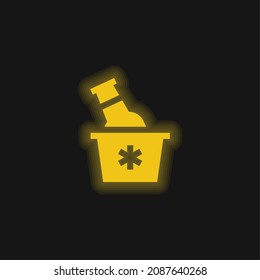 Beer yellow glowing neon icon