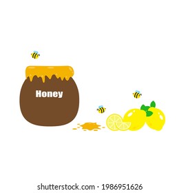 Abejas sobrevolando un cubo lleno de miel dulce y fruta fresca de limón amarillo con rebanada, hojas verdes aisladas en fondo blanco. (verano, limonada, refrescos, rica fuente de vitamina C)