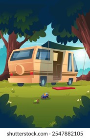 Beiger Wohnwagen parkte auf Gras im Wald zwischen hohen Bäumen. Rote Fußmatte heißt die Besucher willkommen. Farbige Karikaturenkäfer krabbeln unter dem Fahrzeug. Trailer für Outdoor-Abenteuer und Camping Ökotourismus.