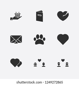 Best 9 love icon set. paw, heart, message cloud and hand in gift vector illustration