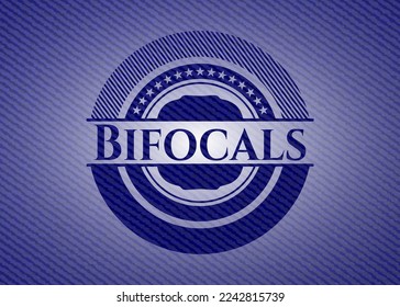 Emblema bifocal con textura jean. Ilustración vectorial. Detallado. 