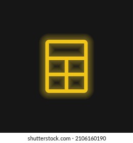 Gelbe leuchtende Neonsymbol im Big Layout
