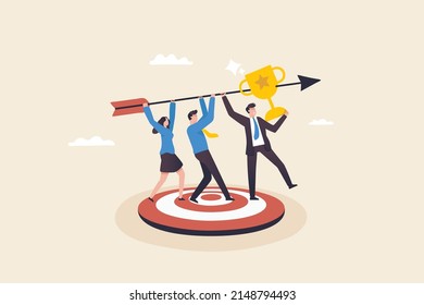 Big Rewards For Business Teams, Teamwork Collaboration To Achieve Target, Rewards Or Bonuses For Achievements Or Victories At Work. A Team Of Businessmen Hold Giant Arrows That Hit Targets.