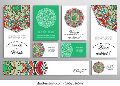 Gran juego de tarjetas de felicitación o invitaciones de boda. Plantilla de postales con inscripción Hacer un Deseo, Los Mejores Deseos, Feliz Cumpleaños. Cartel, tarjetas de visita con adorno de mandala. Elementos de diseño aislados