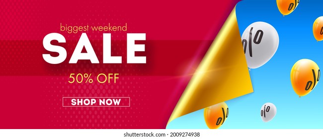 Biggest sale attractive offer. Flying balloons in blue sky with percent of discounts. Vector 3d illustration.