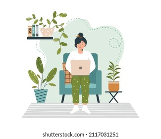 Diseño interior biofílico. Concepto de oficina verde. Espacio de trabajo ecológico. La mujer trabaja en la oficina de casa. El personaje está sentado en un sillón con un portátil. Concepto de aprendizaje a distancia. Estilo de vida independiente.