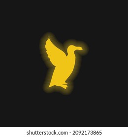 Ave Auk Forma de aguja Icono de neón brillante amarillo