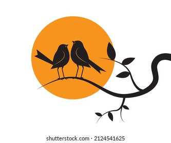 Pareja de aves en rama al atardecer, vector. Ilustración de siluetas de aves. Aves enamoradas, ilustración romántica. Llamadas murales, obras de arte