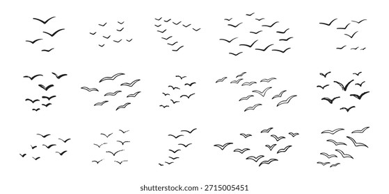 Línea de vuelo de pájaros en el cielo. Manada de pájaros grunge de tinta lejos del cepillo dibujado a mano. marcadores y crayones. Ilustración vectorial