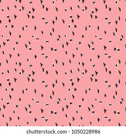 Birds Silhouettes Vector Seamless Pattern. Flying Pigeons background 