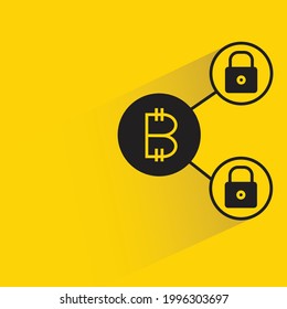 bitcoin e icono de red de clave privada en fondo amarillo
