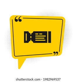 Black Airline Ticket Symbol einzeln auf weißem Hintergrund. Flugticket. Symbol für gelbe Sprachblase. Vektorgrafik