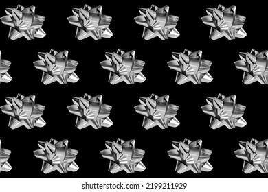 Fondo negro con arcos decorativos de regalo. Fondo festivo monocromo oscuro. Patrón de vector