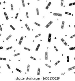 Black Battery with recycle symbol icon isolated seamless pattern on white background. Battery with recycling symbol - renewable energy concept.  Vector Illustration