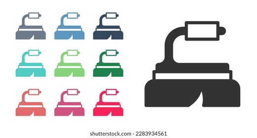 Pincel negro para el icono de limpieza aislado en fondo blanco. El concepto de servicio de limpieza. Indique los iconos en colores. Vector