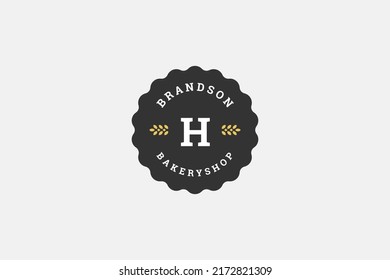 Black circle curved bakery logo design template with ears of wheat vector illustration. Pastry cafe bakehouse decorative emblem classic restaurant sweet delicious homemade cooking service symbol