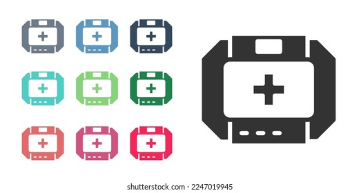 Icono del kit de primeros auxilios negro aislado en fondo blanco. Caja médica con cruz. Equipo médico de emergencia. Concepto de salud. Indique los iconos en colores. Vector