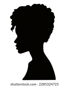 Schwarze anmutige Silhouette des Kopfes einer afrikanischen Frau im Profil. Seitenansicht der schwarzen Frau mit lockiger Frisur. Vektorgrafik des afroamerikanischen Frauenprofils