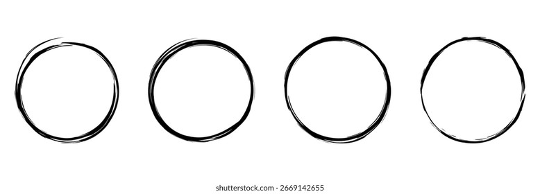 Conjunto redondo de círculos de marcador dibujado a mano negro. Doodle Formas redondas. Círculo de crayón resaltado, óvalos a mano alzada doodle. Marcos de la elipse del lápiz de la tiza, Formas redondas en estilo del bosquejo. aislado en el fondo blanco