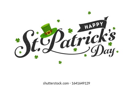 Black Happy St. Patrick's Day Font con Sombrero Leprechaun y hojas de Shamrock en fondo blanco.