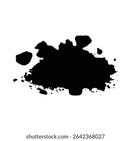 Une tache d'encre noire sur fond blanc. La tache a une forme irrégulière avec des éclaboussures et éclaboussures de différentes tailles. La texture est rugueuse et inégale.