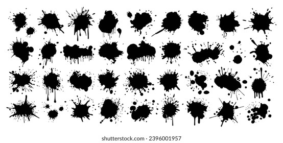 Los puntos de tinta negra se establecen sobre fondo blanco. Conjunto de salpicaduras negras. Ilustración del vector
