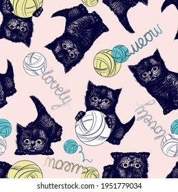 Black kitten hunts on tangle yarn seamless pattern. Hand drawn vector illustration.