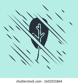 Icono de Hoja negra aislado en fondo verde. Deja la señal. Símbolo de producto natural fresco. El estilo de Glitch.  Ilustración vectorial