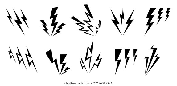 Ícones de raio preto. Símbolos de raio. Golpes elétricos. Formas em ziguezague. Taxa de energia. Vários desenhos piscam. Tempestade explode. Silhueta sinais de potência vetor definido no fundo branco